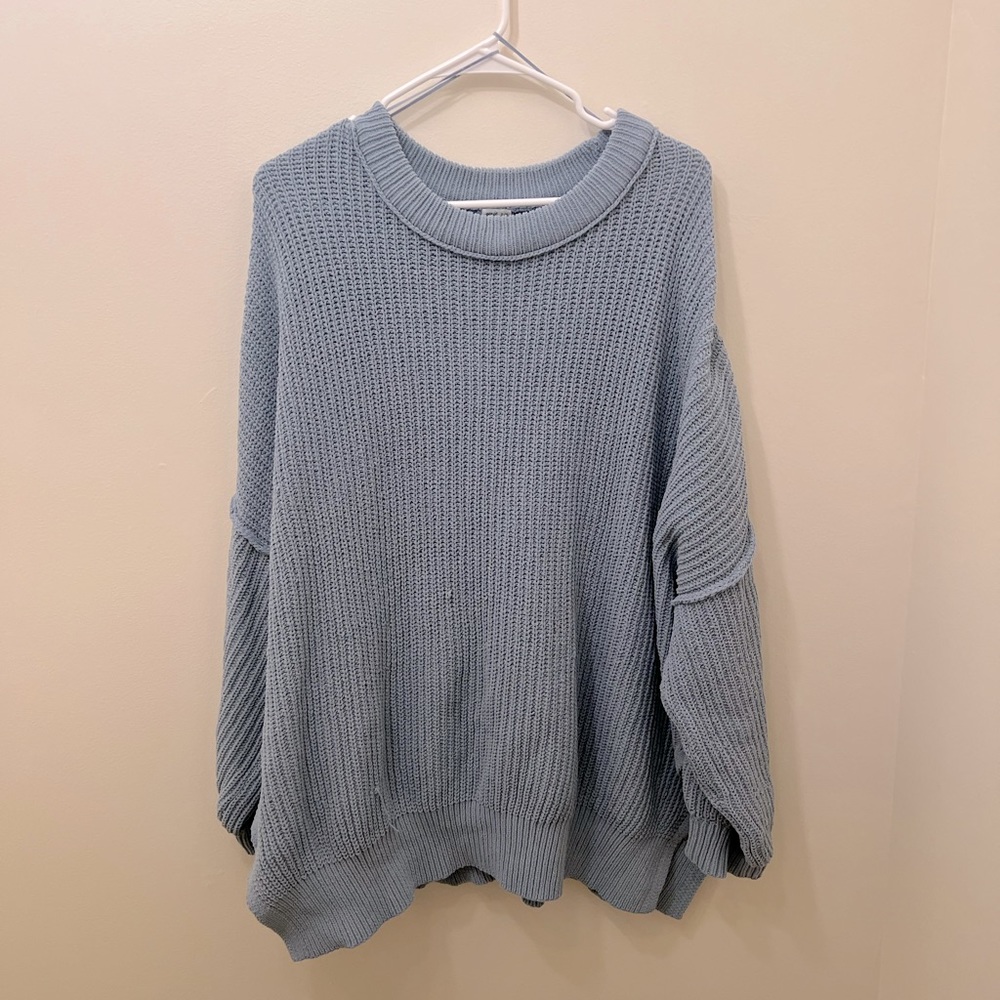 American Eagle Oversized Sweater - Picture 1 of 7